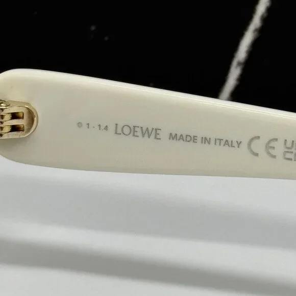 NEW LOEWE LW40134U 25A, SQUAREOVERSIZED WHIYE GRAY WOMEN  display picture 1